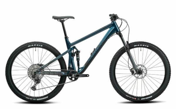 Ghost Riot Trail dirty blue metallic/black-glossy/matt 2022 29"; Diamant