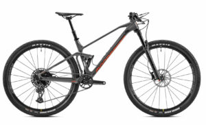 Mondraker F-PODIUM CARBON DC grau/carbon/rot 2023 29"; Diamant